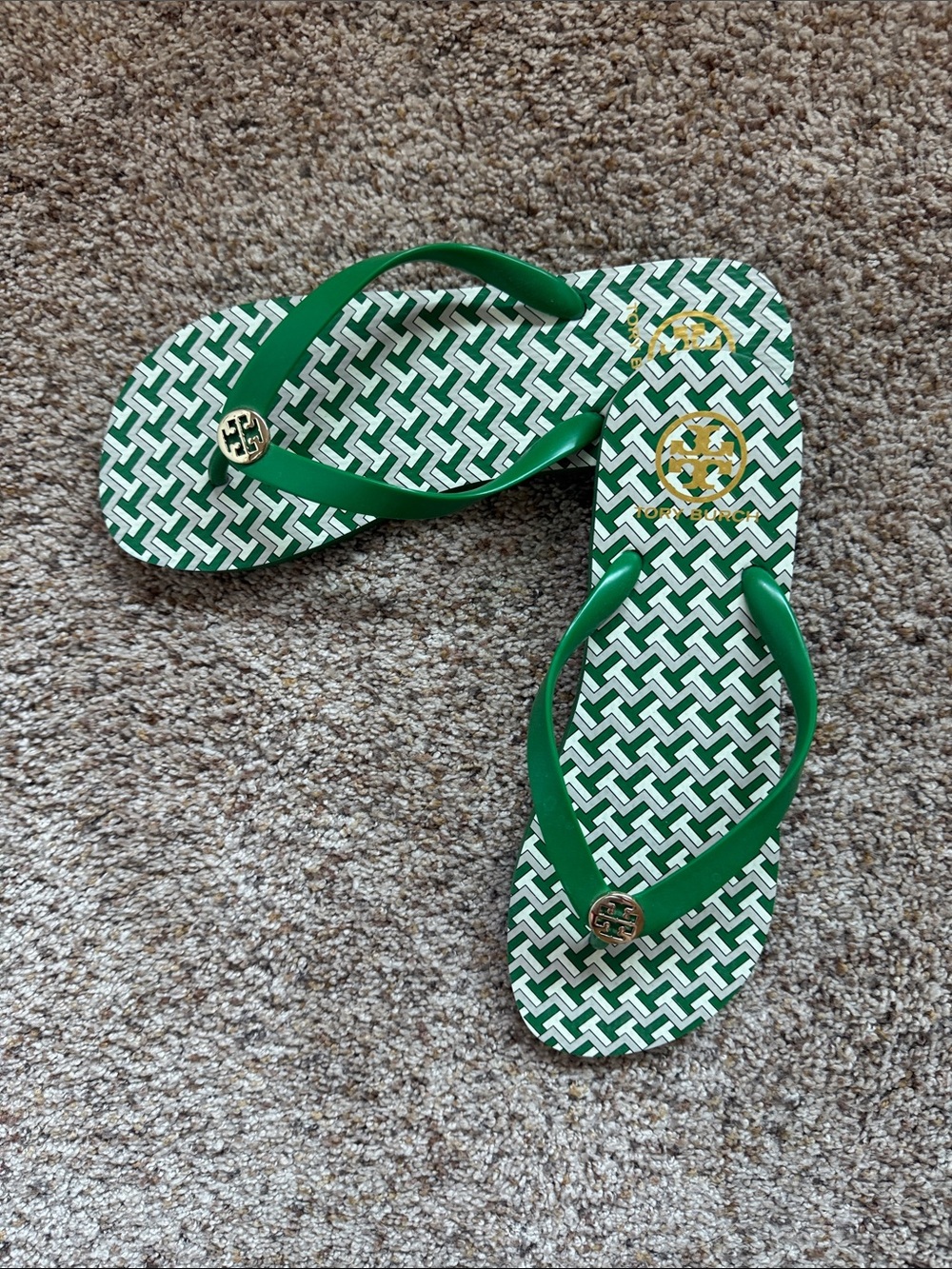 Tory Burch Green and White Patterned Logo Flip Flops - Picture 3 of 3